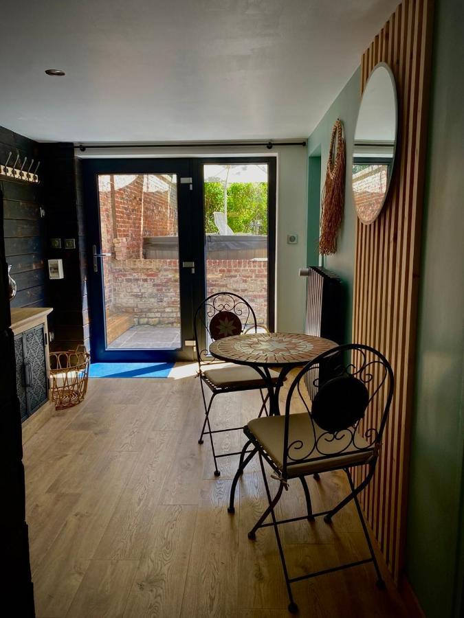Le Garden&SPA Compiègne Extérieur photo