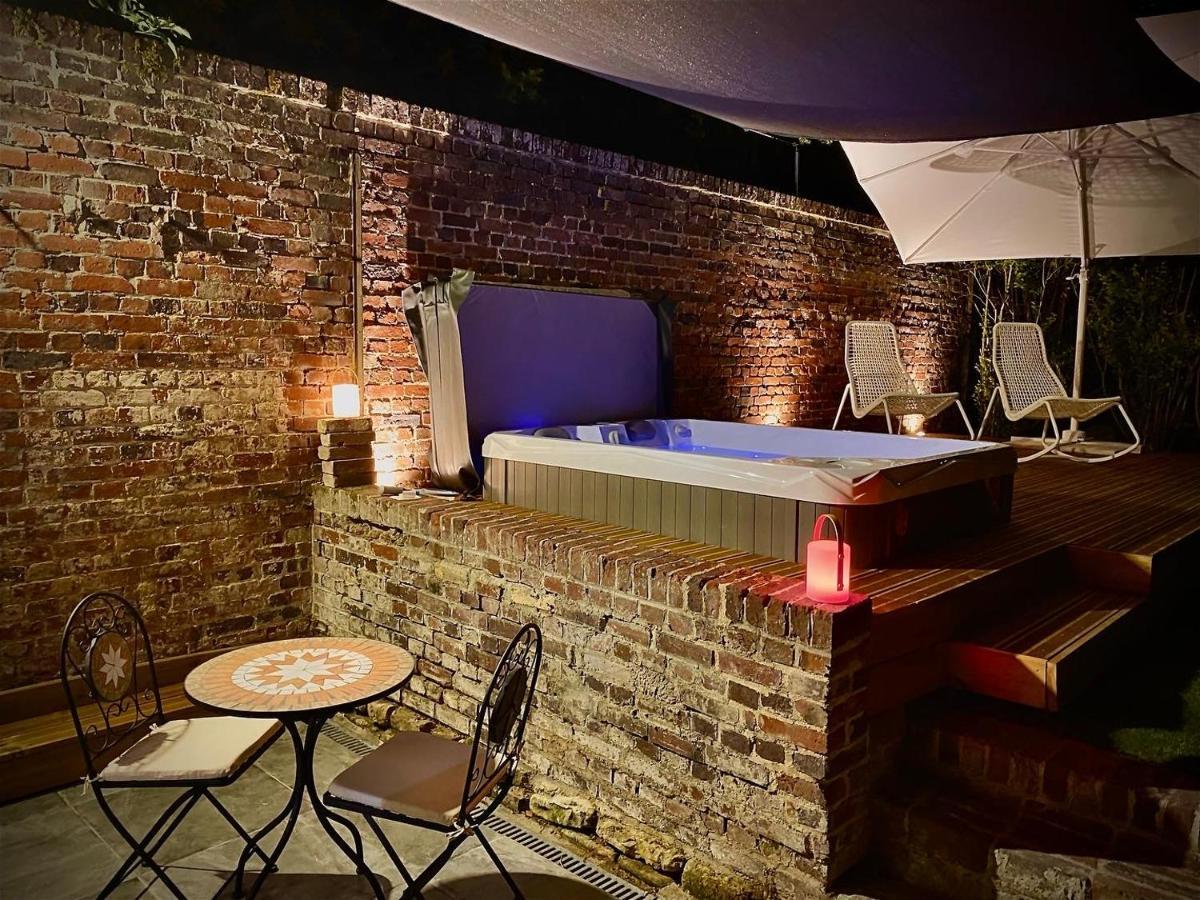 Le Garden&SPA Compiègne Extérieur photo