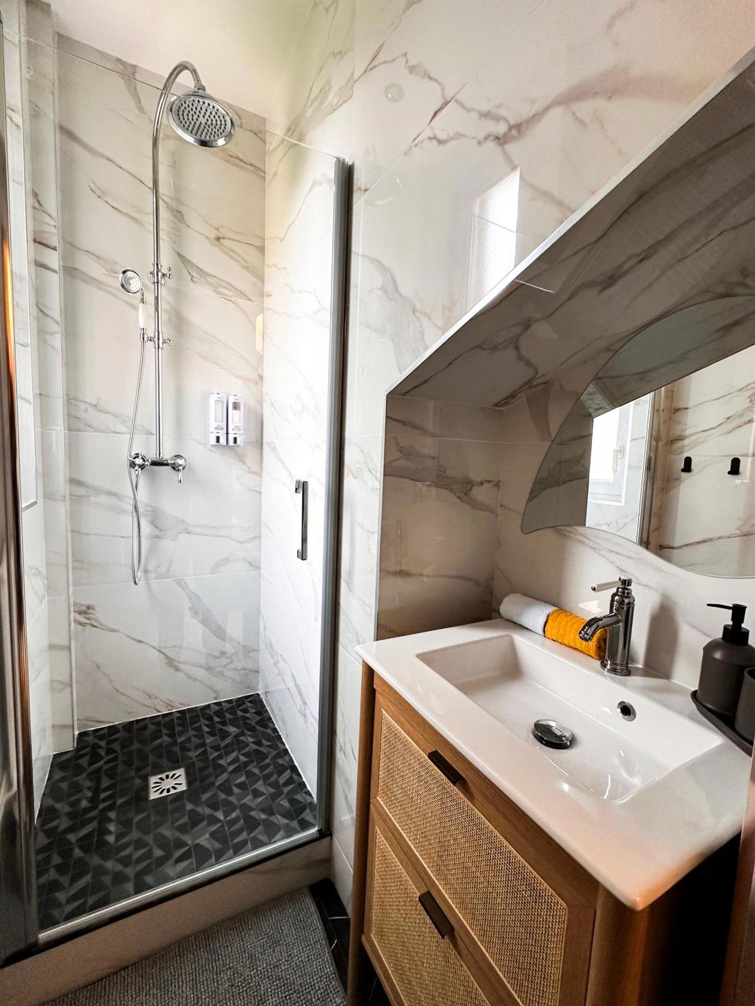 Le Garden&SPA Compiègne Extérieur photo